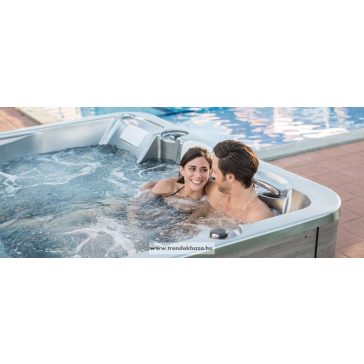 Nice 216x216x90cm jakuzzi
