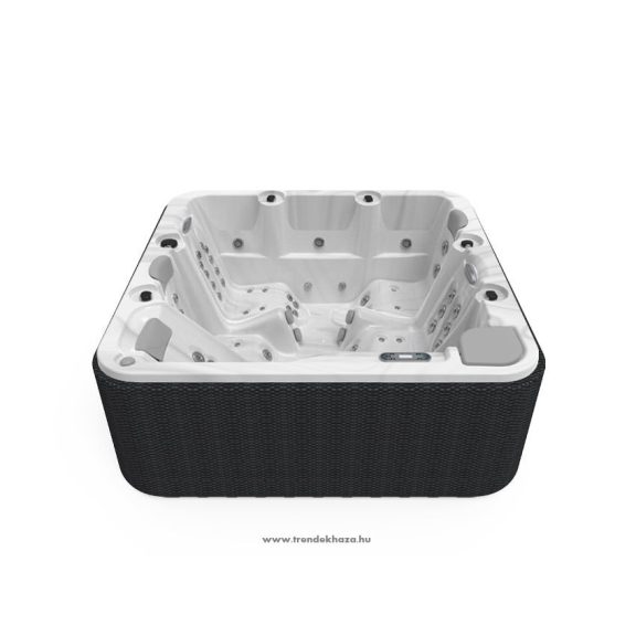 Nice 216x216x90cm jakuzzi