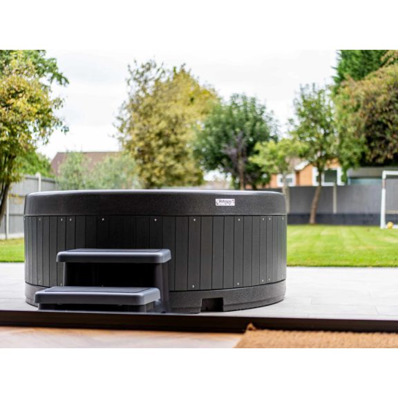 REVOLUTION_ORBIS jakuzzi  183x74cm