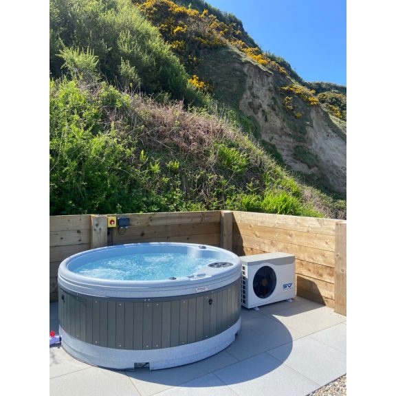 REVOLUTION_QUATROSPA jakuzzi  200x74cm