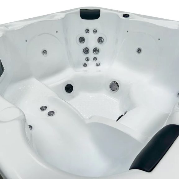 Revolution-Spa WR Enigma 200x200x82 cm