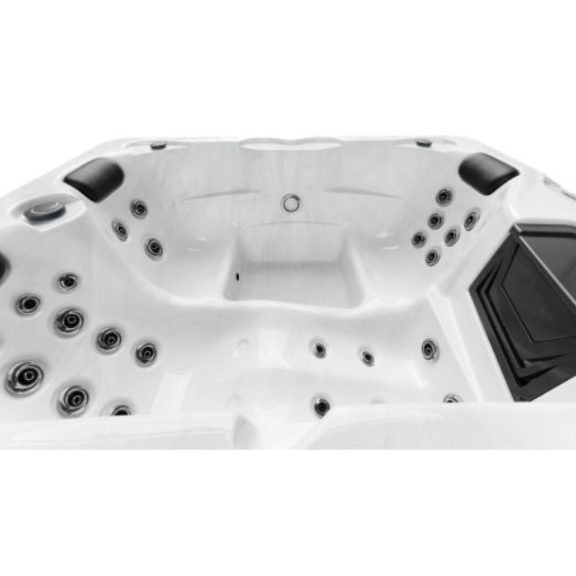 Revolution-spa Sanotechnik Diablo 210x160x80 cm jakuzzi