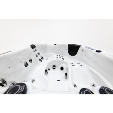 Revolution-spa PS Happy 200x200x90 cm jakuzzi