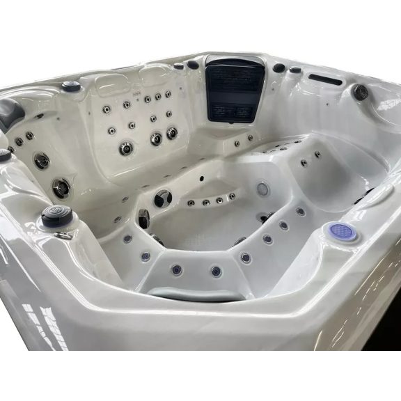 Revolution-spa PS Maximus 2600 × 2200 × 940 mm jakuzzi