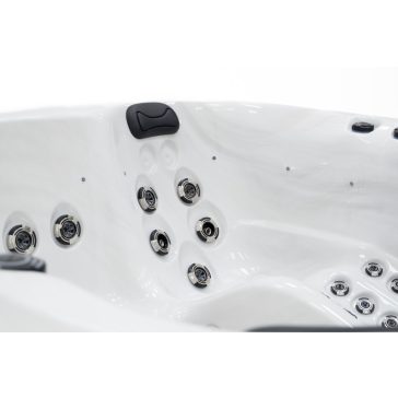Revolution-spa PS Refresh 200×200×90 cm jakuzzi