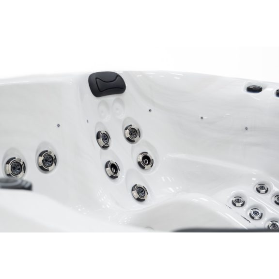 Revolution-spa PS Refresh 200×200×90 cm jakuzzi
