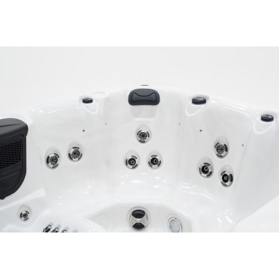 Revolution-spa PS Refresh 200×200×90 cm jakuzzi