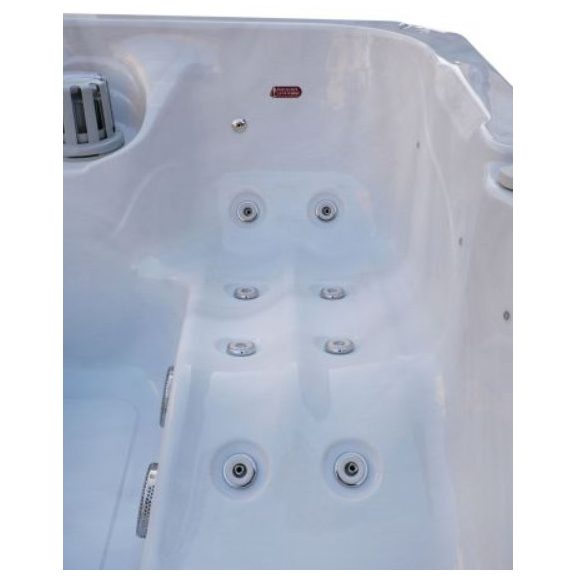 Revolution-spa Sanotechnik Palma 190x190x86 cm jakuzzi