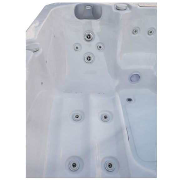 Revolution-spa Sanotechnik Palma 190x190x86 cm jakuzzi