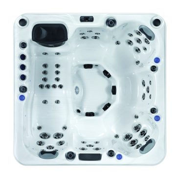 Revolution-spa Saturn 200x200x80 6 fős jakuzzi