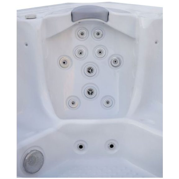 Revolution-spa Sanotechnik Oasis Maxi 210x210x92 cm jakuzzi