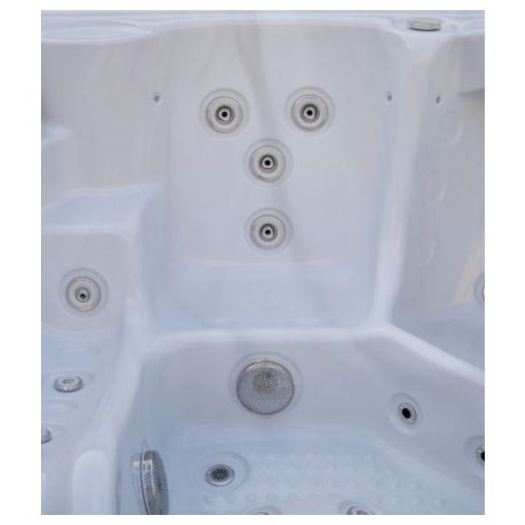 Revolution-spa Sanotechnik Oasis Maxi 210x210x92 cm jakuzzi