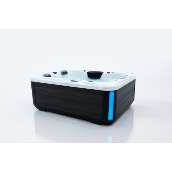 Revolution-spa Mercury 213x165x80 3 fős jakuzzi