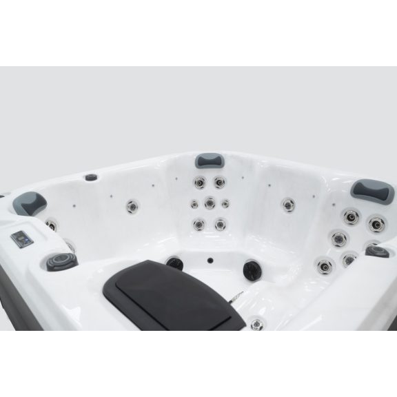 Revolution-spa Venus 200x200x80 6 fos jakuzzi