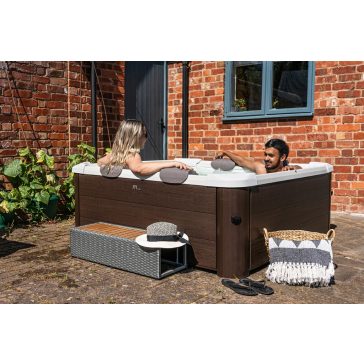 Tribeca spa jakuzzi