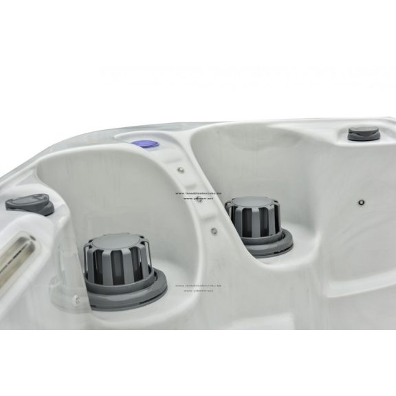 WaterW Ottawa Jakuzzi 214 X 214 X 91 cm