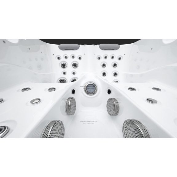 WaterW Richmond Jakuzzi 216 x 165 x 82 cm