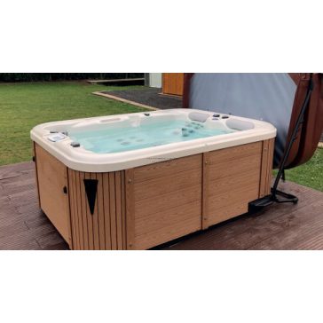 WaterW Vancouver Jakuzzi 216 x 165 x 86 cm